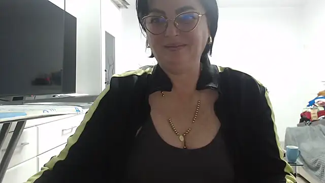 Snapshot of Amandamuller1982 chatting on November 11, 7:41 pm Amandamuller1982 online show from November 11, 7:41 pm