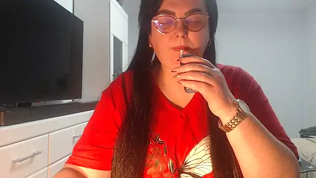Amandamuller1982 online show from April 29, 8:04 pm