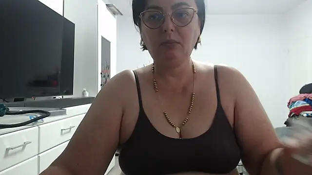 Amandamuller1982 online show from October 6, 2:18 pm