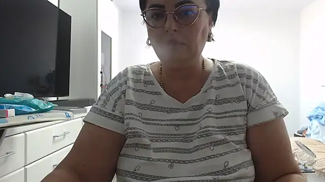 Amandamuller1982 online show from January 18, 10:40 am