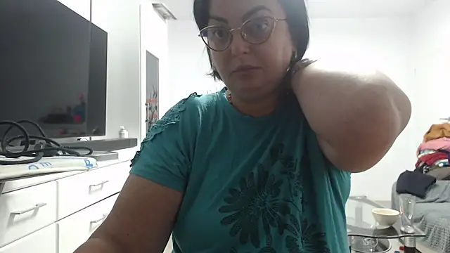 Amandamuller1982 online show from October 10, 10:32 pm