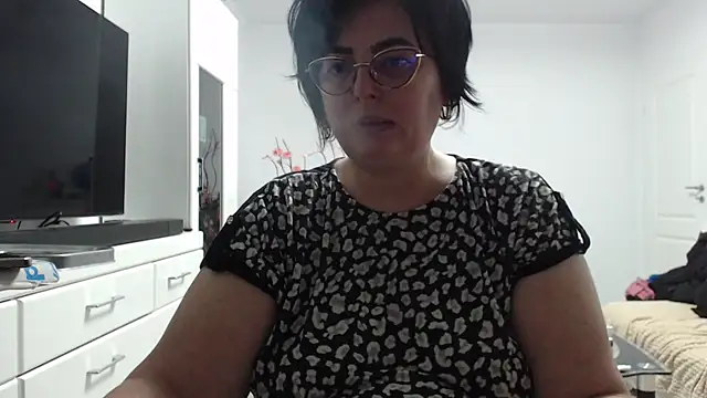 Amandamuller1982 online show from February 2, 7:13 pm