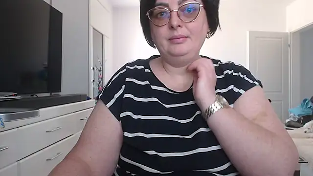 Amandamuller1982 online show from March 11, 9:47 am