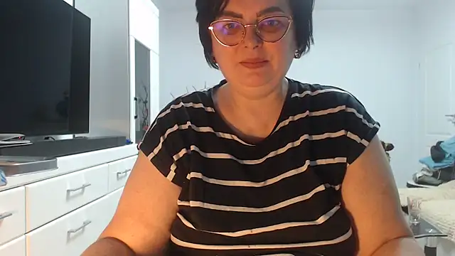 Amandamuller1982 online show from March 11, 9:53 pm