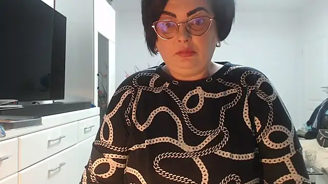 Amandamuller1982 online show from March 12, 10:47 pm