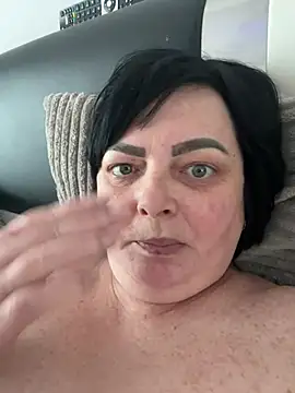 Amandamuller1982 online show from February 21, 1:44 pm