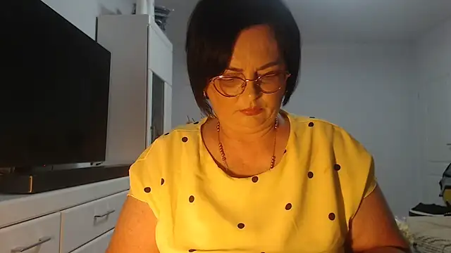 Snapshot of Amandamuller1982 chatting on June 14, 7:15 pm Amandamuller1982 online show from June 14, 7:15 pm