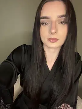 Snapshot of AdelinaAlia chatting on June 3, 1:34 pm AdelinaAlia online show from June 3, 1:34 pm