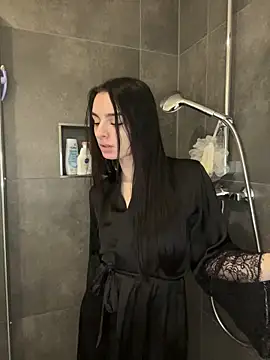 Snapshot of AdelinaAlia chatting on December 16, 11:14 am AdelinaAlia online show from December 16, 11:14 am