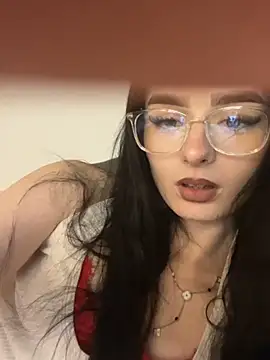 AdelinaAlia online show from May 19, 8:16 pm