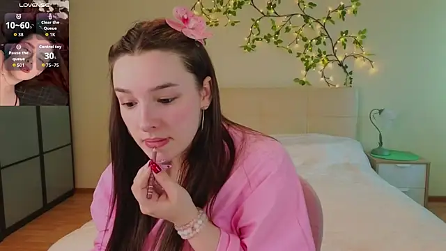 CookyDaisy online show from May 9, 1:58 pm