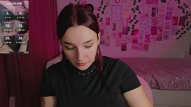 CookyDaisy online show from November 18, 8:01 pm