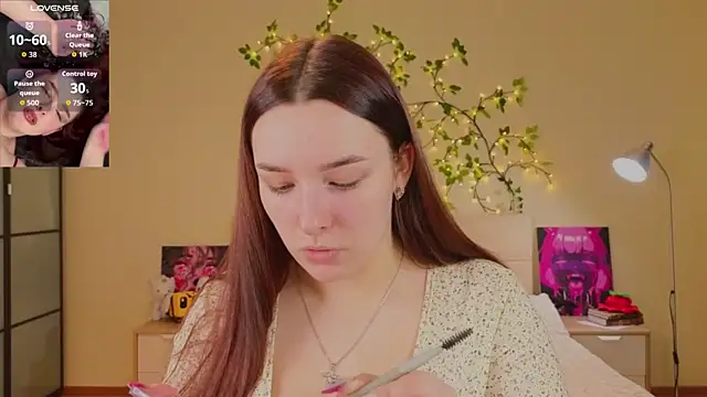 CookyDaisy online show from March 30, 9:05 pm