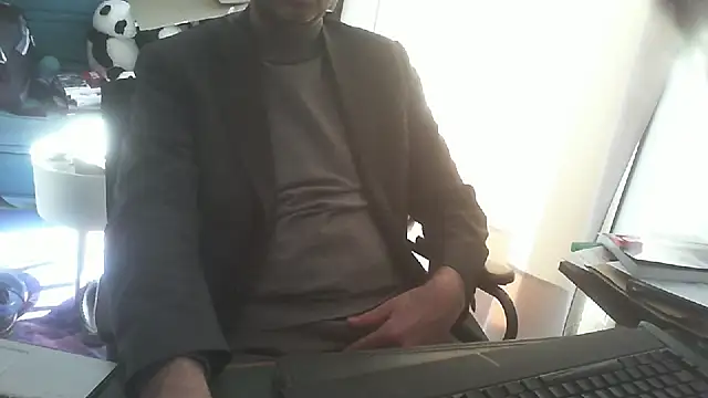 shyfrenchcock1 online show from March 13, 9:47 am