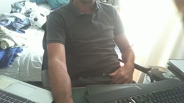 Snapshot of shyfrenchcock1 chatting on July 16, 12:57 pm shyfrenchcock1 online show from July 16, 12:57 pm