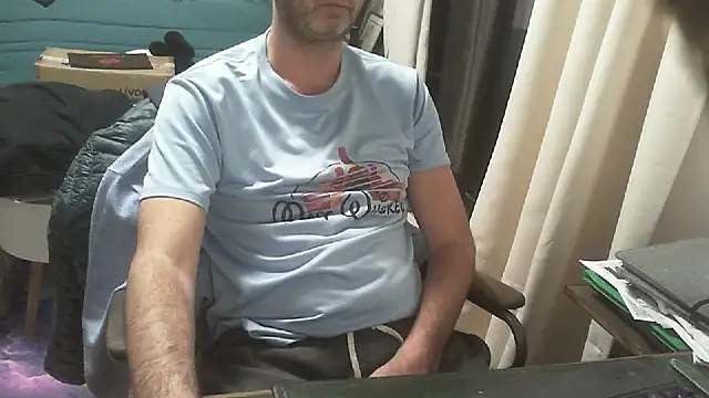 Snapshot of shyfrenchcock1 chatting on February 21, 6:43 pm shyfrenchcock1 online show from February 21, 6:43 pm