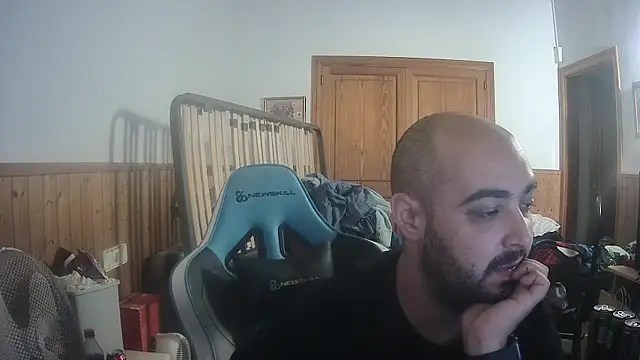 chicomallorca96 online show from October 13, 10:28 am