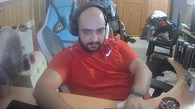 chicomallorca96 online show from October 14, 5:46 pm