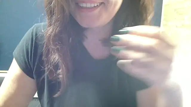 Snapshot of NovaBabe21 chatting on September 27, 5:02 am NovaBabe21 online show from September 27, 5:02 am