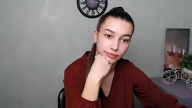 KarolinaRosse  online show from March 3, 9:55 am