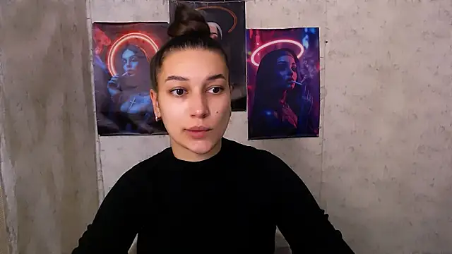 KarolinaRosse  online show from November 22, 6:45 am