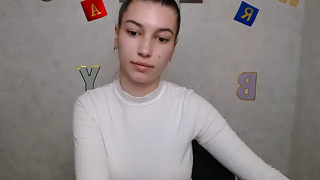 KarolinaRosse  online show from March 11, 10:07 am