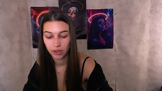 KarolinaRosse  online show from October 25, 5:50 am