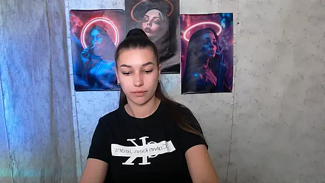 KarolinaRosse  online show from October 14, 4:57 am