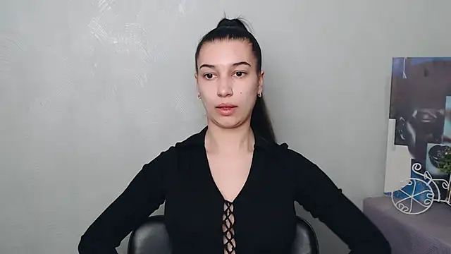 KarolinaRosse  online show from March 17, 7:02 am