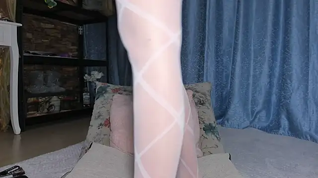 andradahot15 online show from December 16, 4:06 am