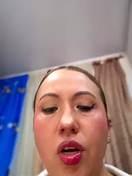 Snapshot of VIOLETA-25_ chatting on July 12, 3:13 pm VIOLETA-25 online show from July 12, 3:13 pm