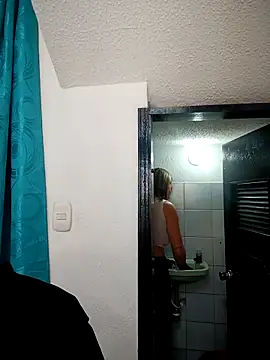 VIOLETA-25  online show from October 27, 3:57 pm