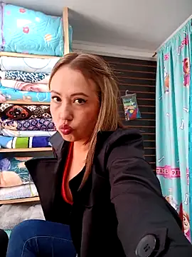 Snapshot of VIOLETA-25_ chatting on October 16, 3:42 pm VIOLETA-25 online show from October 16, 3:42 pm