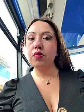 VIOLETA-25  online show from November 18, 2:53 pm