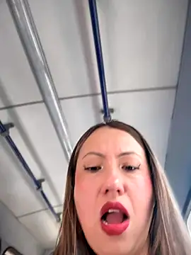 VIOLETA-25  online show from November 8, 3:04 pm