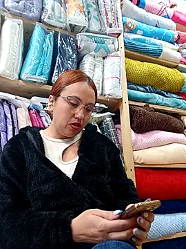 Snapshot of VIOLETA-25_ chatting on February 26, 10:47 pm VIOLETA-25 online show from February 26, 10:47 pm