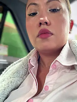 VIOLETA-25  online show from January 14, 2:42 pm