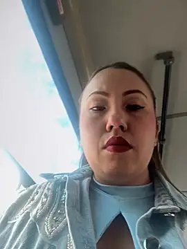 VIOLETA-25  online show from October 28, 3:00 pm