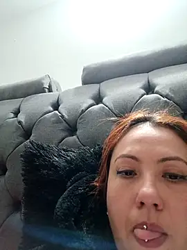 Snapshot of VIOLETA-25_ chatting on March 13, 11:27 pm VIOLETA-25 online show from March 13, 11:27 pm