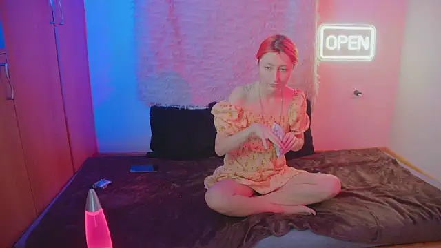 Bloom-fairy online show from February 4, 2:01 pm