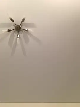 Sweet Khalifa  online show from December 4, 9:45 am