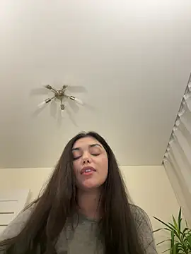 Sweet Khalifa  online show from January 17, 5:19 pm