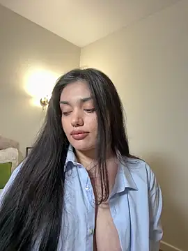 Sweet Khalifa  online show from February 4, 3:07 pm