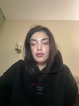 Sweet Khalifa  online show from October 29, 2:38 pm