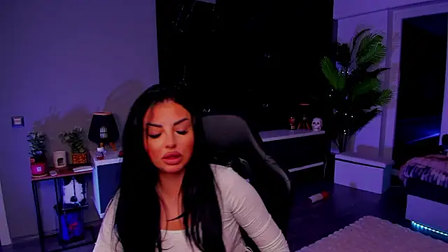 anemarieejolie online show from February 28, 6:18 pm