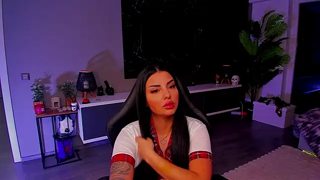 anemarieejolie online show from March 14, 7:31 pm