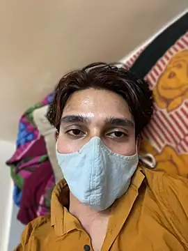Lush 25 online show from May 22, 12:36 pm