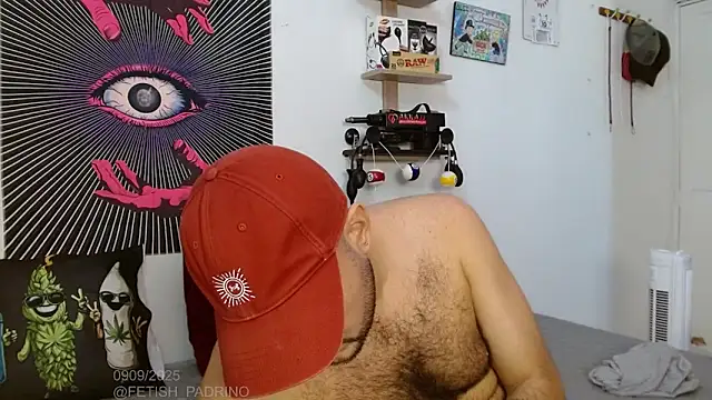 Snapshot of fetish_padrino chatting on September 10, 3:00 pm fetish padrino online show from September 10, 3:00 pm