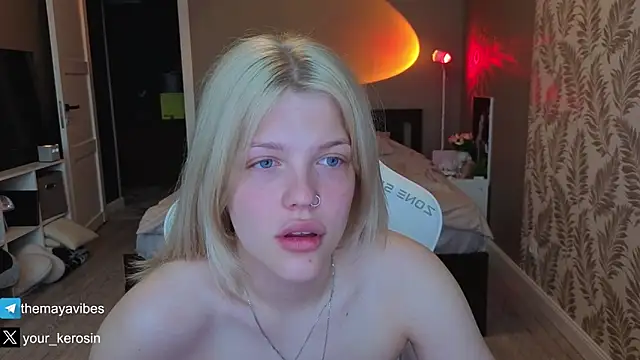 Maya Rave online show from May 14, 3:58 am