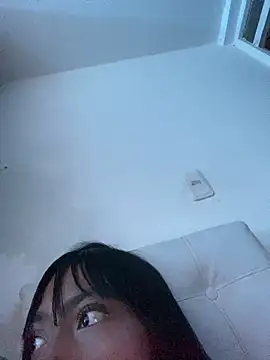 Snapshot of bonnie_18x chatting on March 11, 7:03 am bonnie 18x online show from March 11, 7:03 am